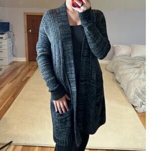 Banana Republic: Black Cardigan